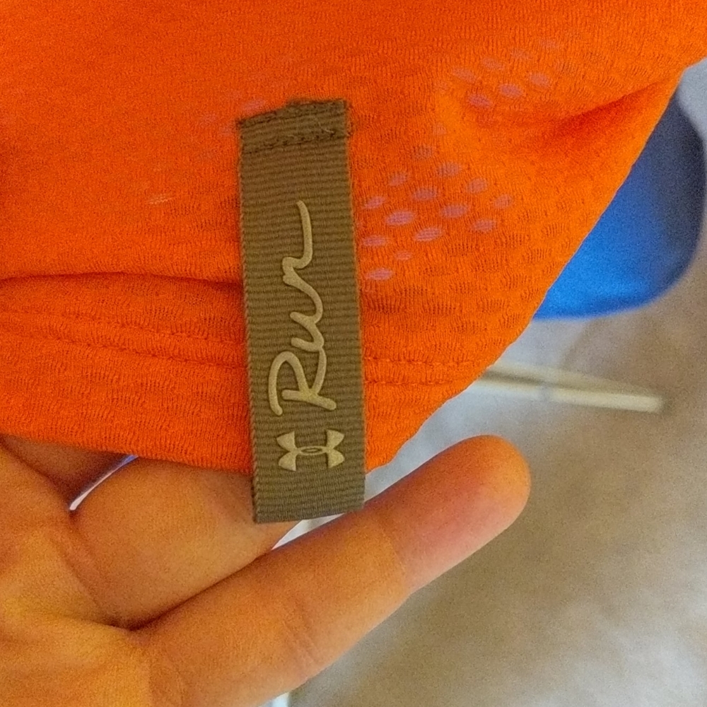 Under Armour Workout Tank - Picture 2 of 4